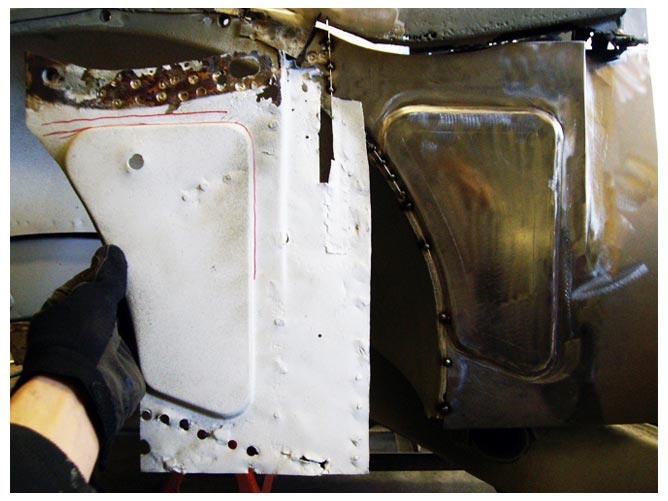 Example of a before and after of rust repair done by Bear Metal Kustoms.